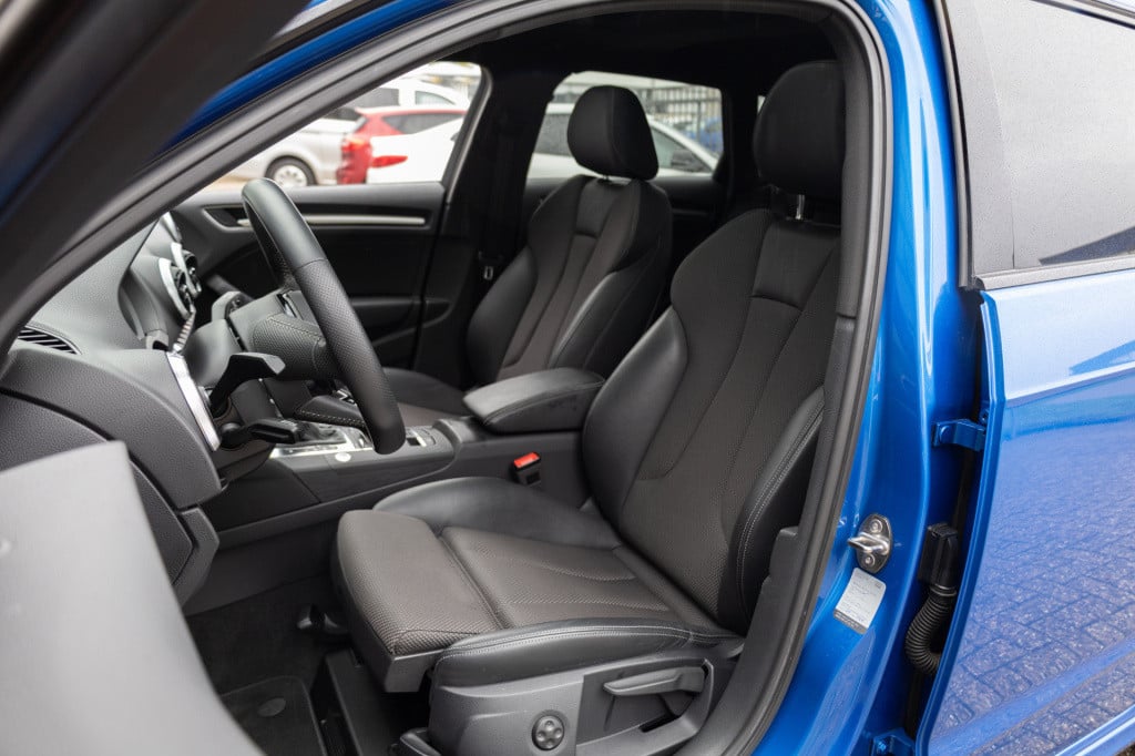 Audi A3 sportback 1.5 tfsi s line edition ✅pano✅matrix✅optiekzwart✅b&o