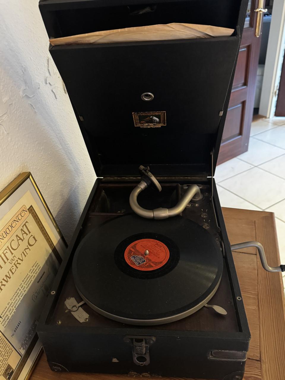 Antieke grammofoon