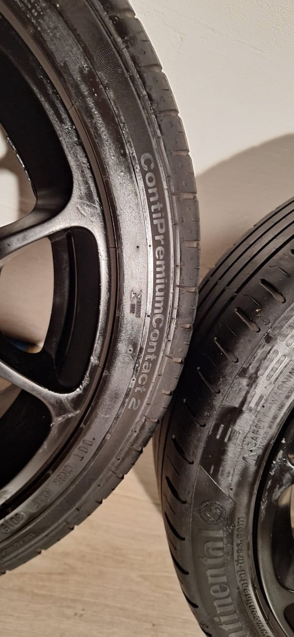 16 inch ORIGINEEL FIAT 500 ABARTH VELGEN + ZOMERBANDEN