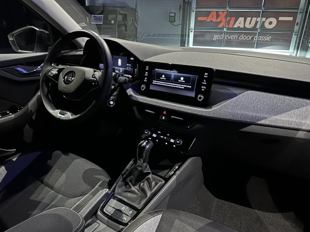 Skoda Kamiq 1.5 tsi selection *camera*climate*keyless*smartlink*