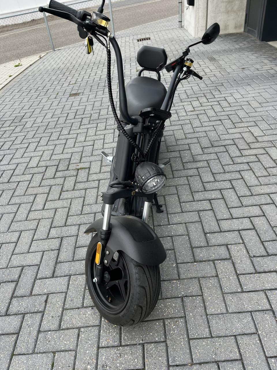 Smartwheelz (electrische snorfiets)