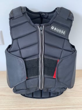 Bodyprotector maat 10 jaar
