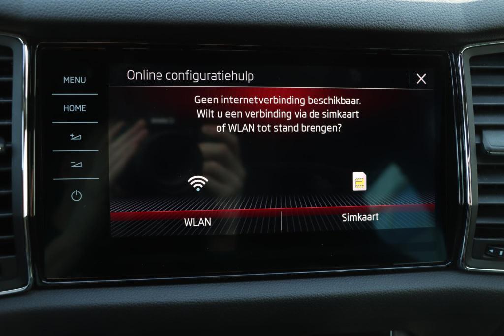 Skoda Kodiaq 1.5 tsi sportline business 150pk dsg7 7p. | pano | trekhaak | 