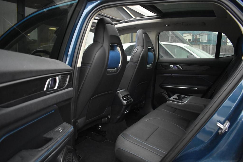 Lynk & Co 01 1.5 | trekhaak | infinity | soh 94% | pano | nap | dealer onde