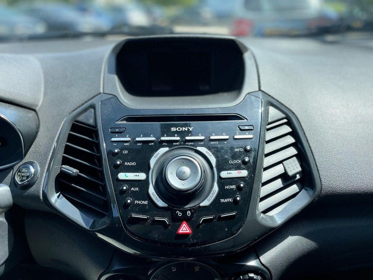 Nette Ford EcoSport 1.0 EcoBoost Titanium | Hoge zit | Airco