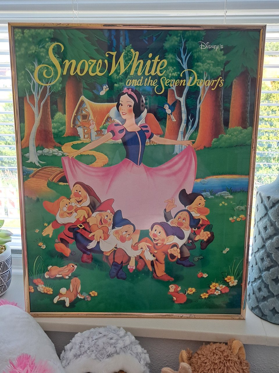 Disney's Snow White and the seven dwarfs poster & frame 50x40 cm