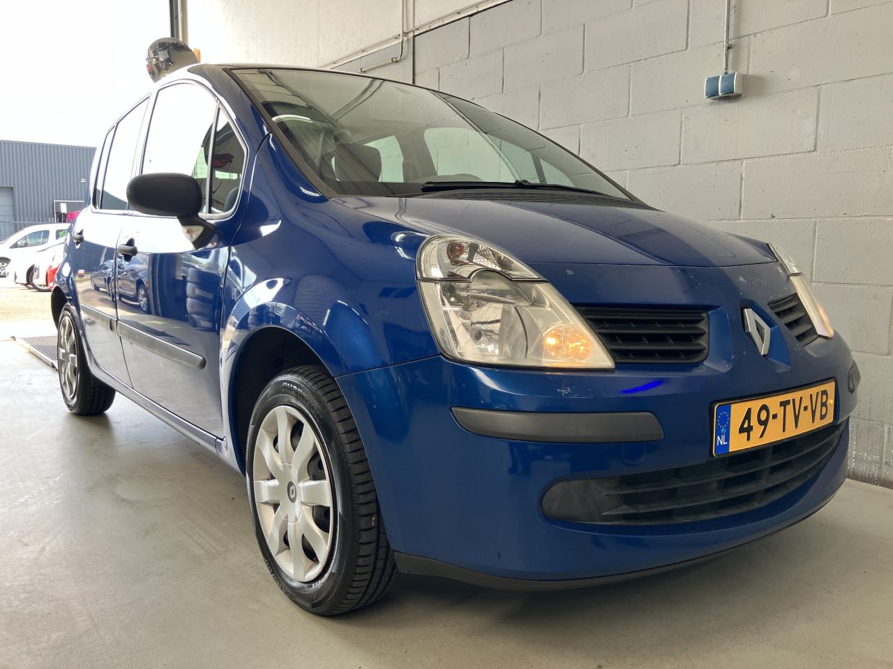 Renault Modus 1.2-16V Acces