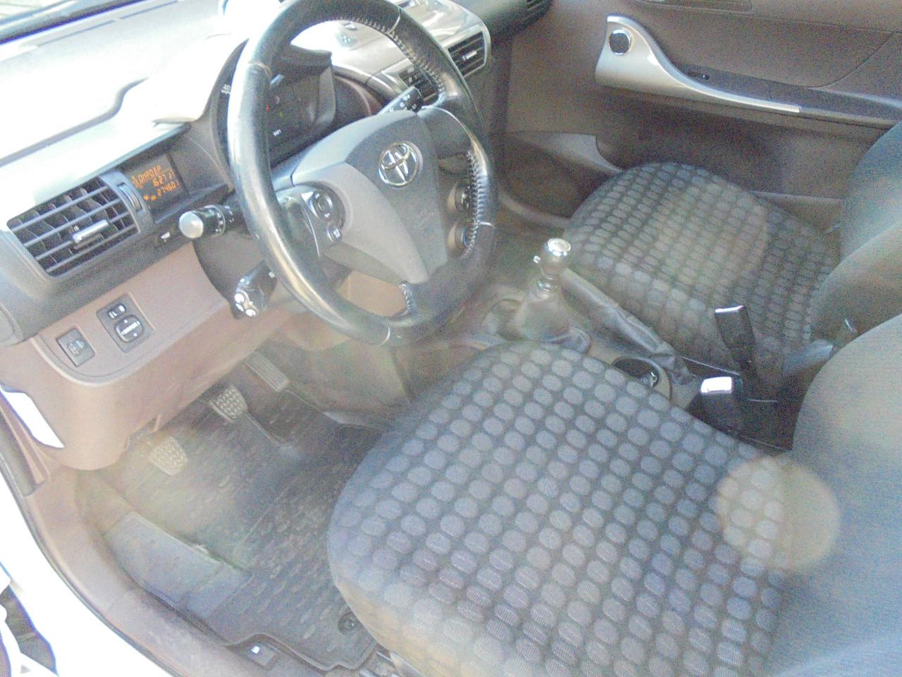 Prachtige Toyota iQ 1.0 VVT-i Comfort (2009) In Nette Staat APK feb-20227