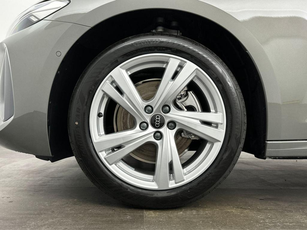 Audi A5 advanced edition 35 tfsi 110 kw / 150 pk limousine