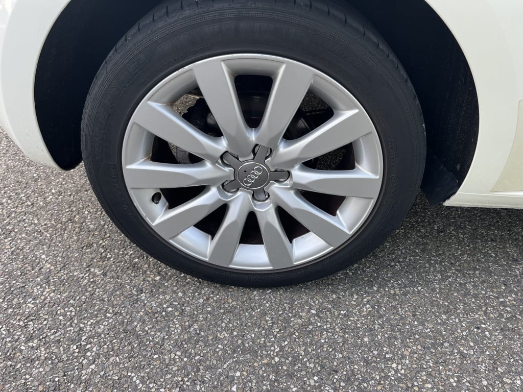 Audi A1 1.2 tfsi connect