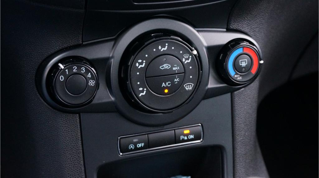 Ford Fiesta 1.0 style ultimate rijklaar incl garantie