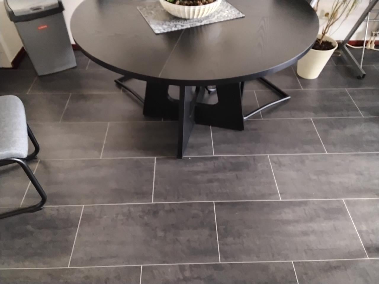 Ronde eettafel