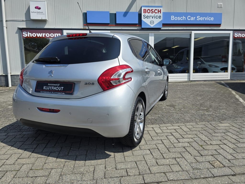 Peugeot 208 1.2 puretech allure