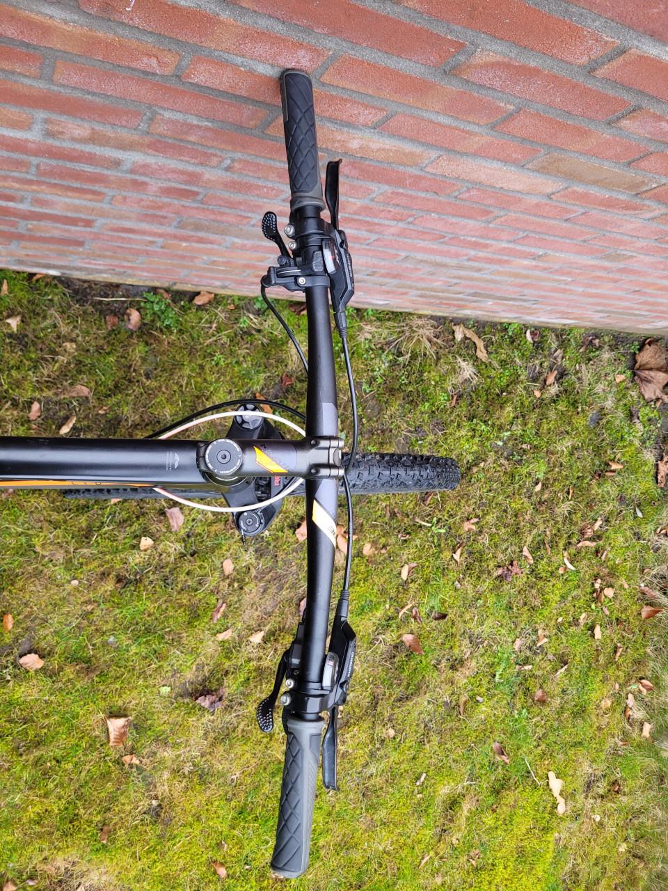 Cube LTD Pro 2017 Mountainbike – goed onderhouden, rijklaar