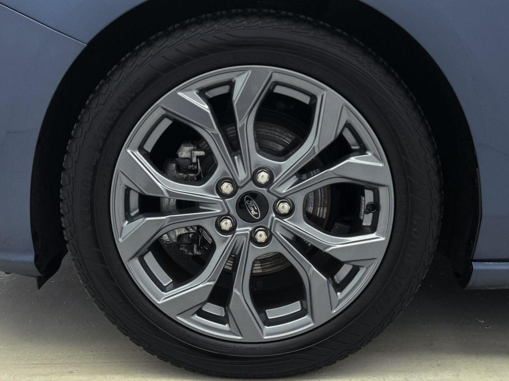 Ford Focus wagon 1.0 ecoboost hybrid st-line | automaat | climate control |