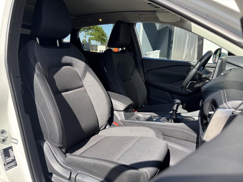 Nissan Qashqai 1.3 mhev business access incl. trekhaak!