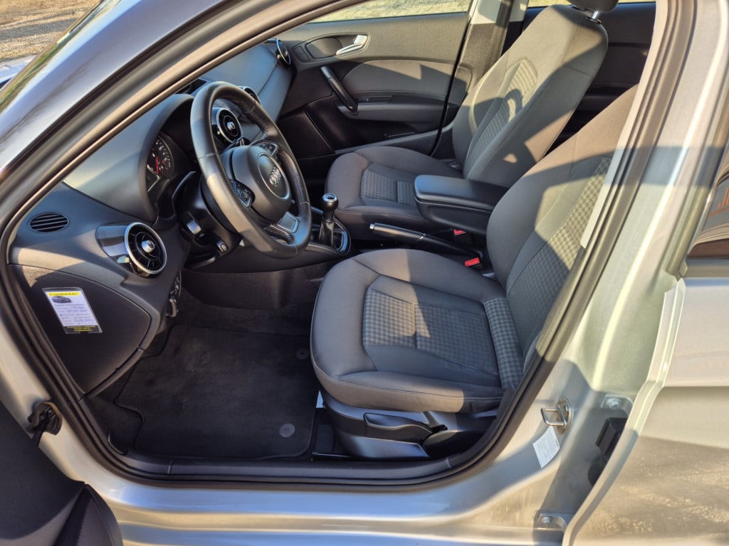 Audi A1 Sportback 1.2 tfsi connect