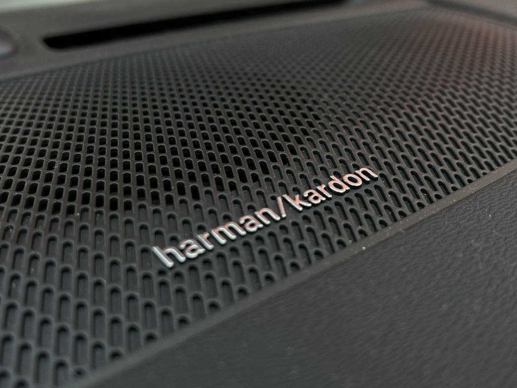 Volvo Ex40 single motor extended range plus 82 kwh | harman/kardon | blis |