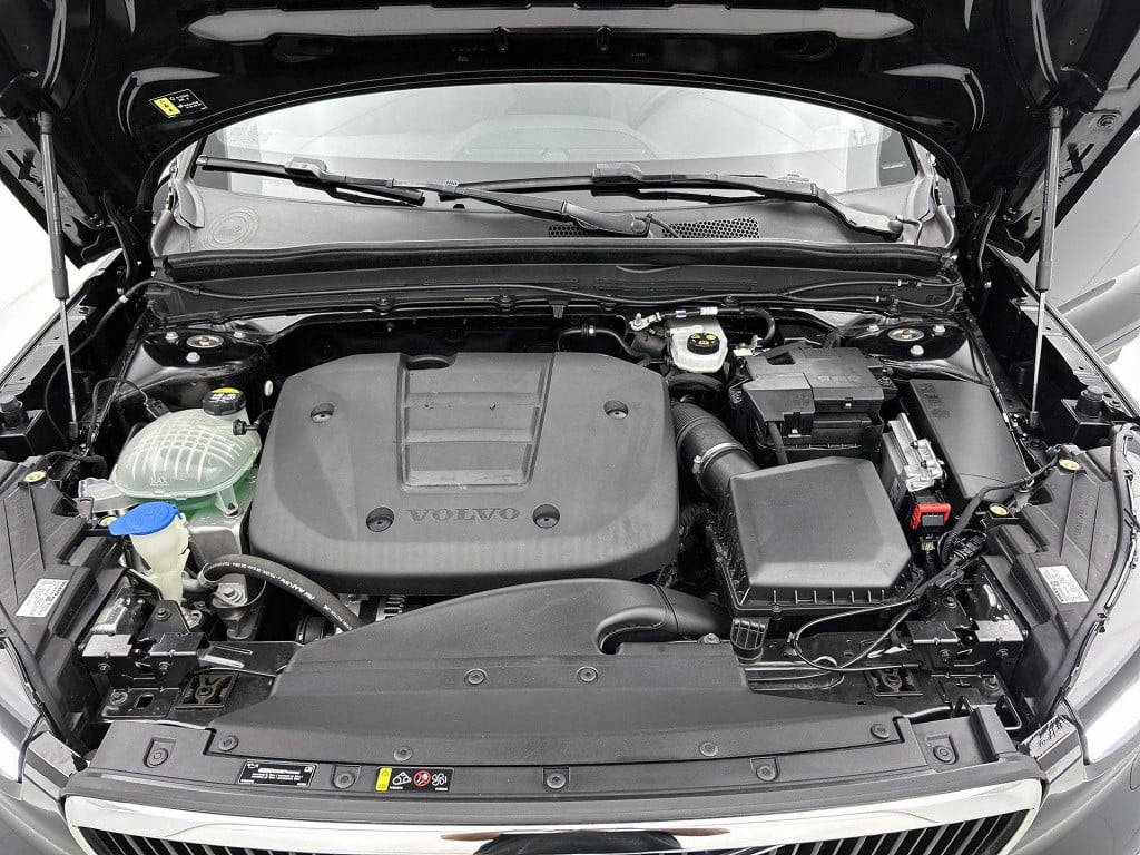 Volvo XC40 1.5 t2 core | lmv | parker sensoren | cruise control | navigatie