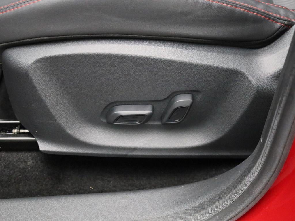 MG Zs Ev long range luxury 70 kwh | leder | panoramadak | led koplampen | 3