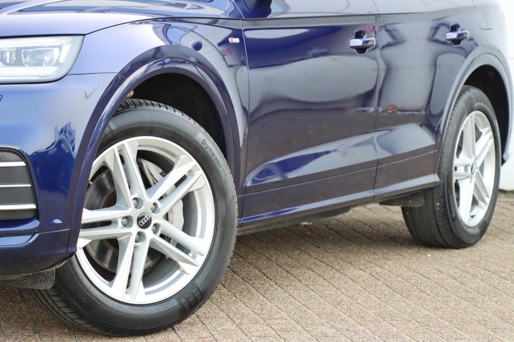 Audi Q5 50 tfsie quattro s-line edition competition 300pk s-tronic | soh 92