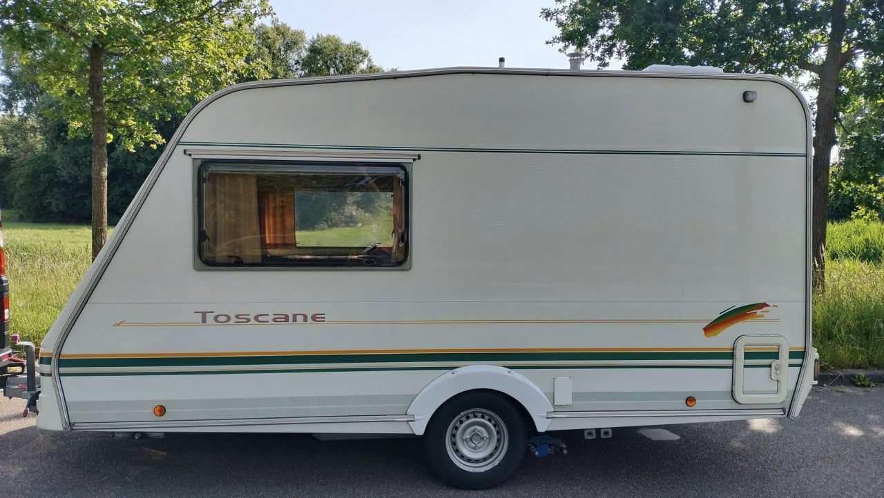 Swift Toscane met MOVER en luifel
