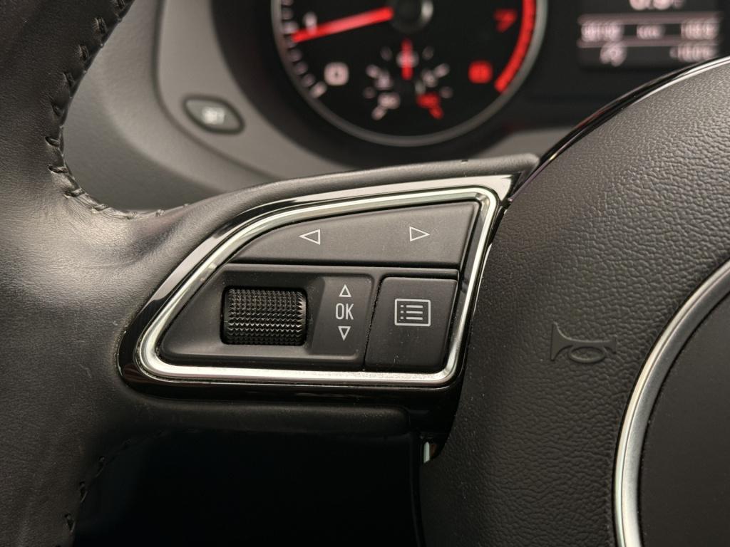 Audi Q3 2.0 tfsi quattro | pano | navi | led | stoelverwarming | bluetooth 