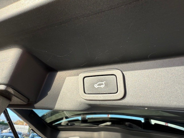 Land Rover Range Rover 3.0 tdv6 hse dynamic -facelift-
