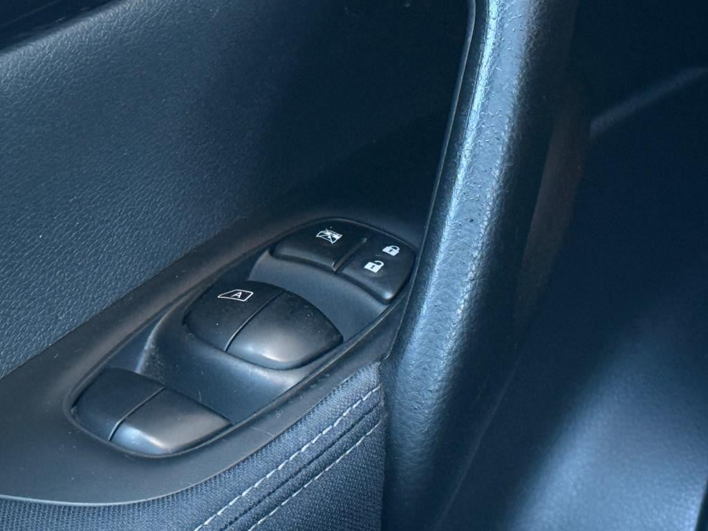 Nissan Qashqai 1.2 connect edition