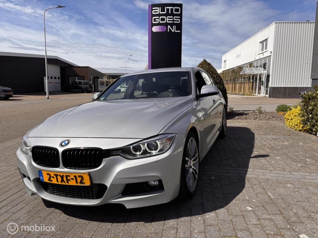 BMW 3-serie 320i m-pakket performance head up leer