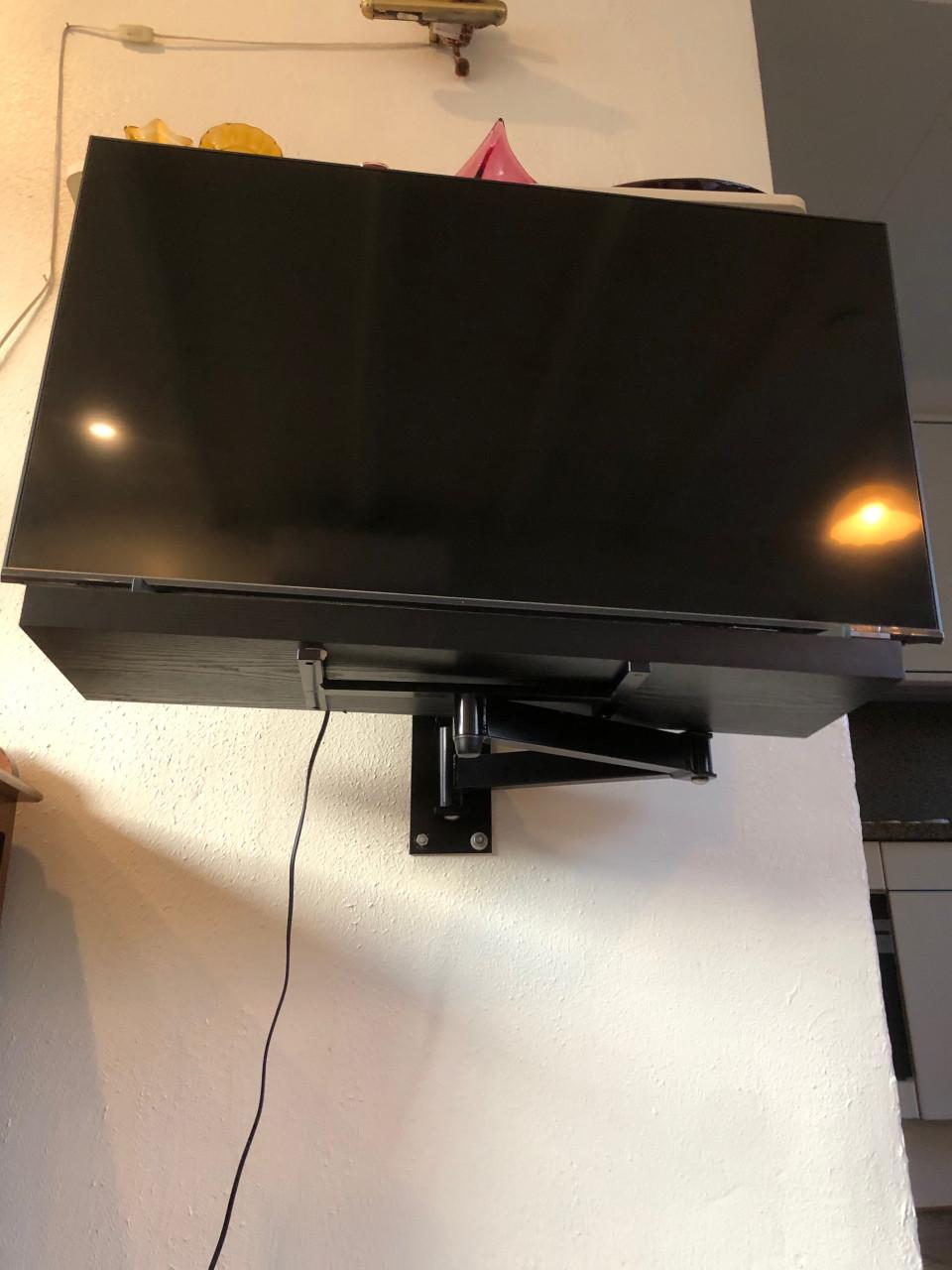 TV Wand zwenkarm - Zwart