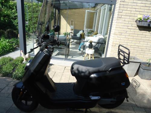E scooter