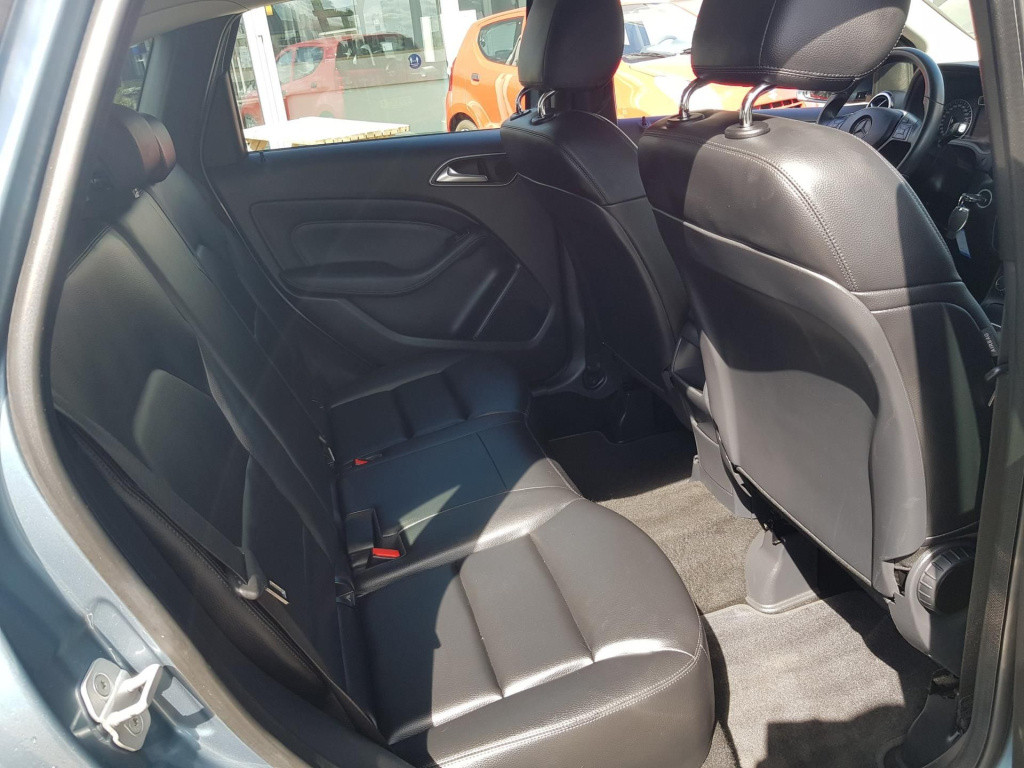 Mercedes-Benz B-Klasse 180 automaat