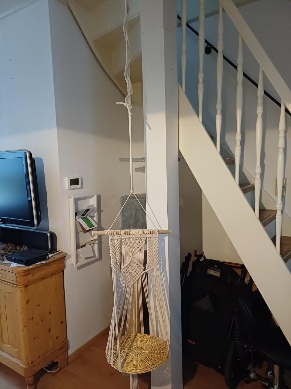 Superleuke macrame hangstoel voor de KAT, incl. accessoires