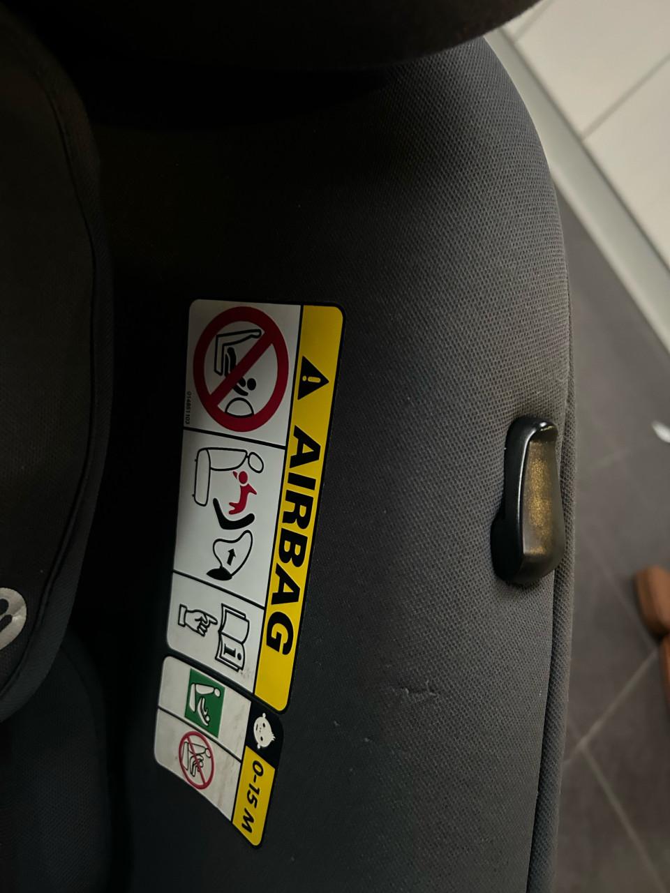 Maxi cosi i-size autostoel 360 graden (0-4 jaar)