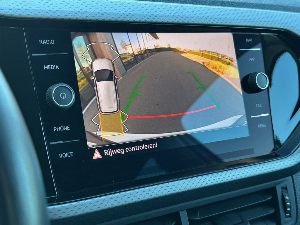 Volkswagen T-cross 1.0 tsi dsg active | led | camera | carplay | rijklaar i