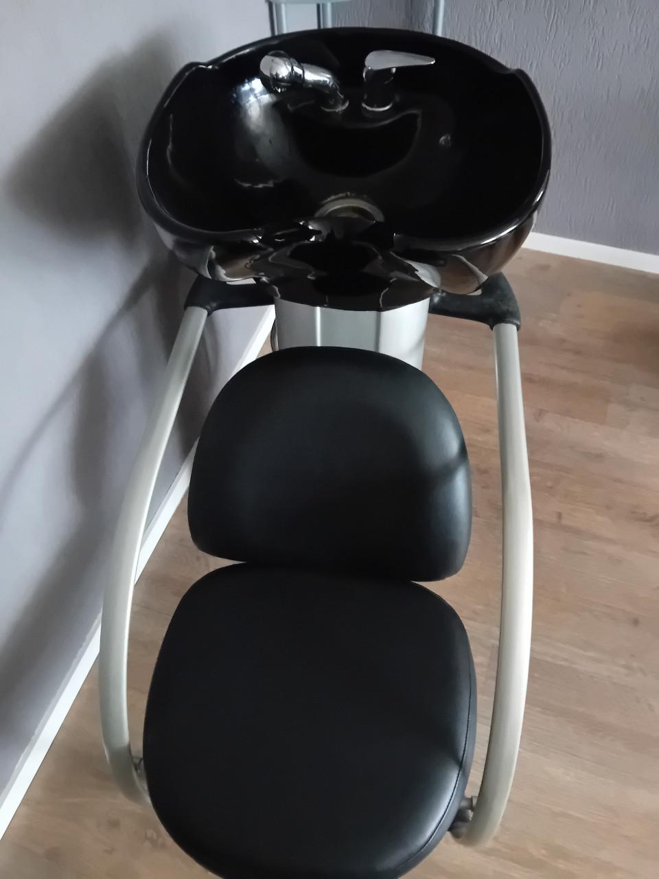 Kappers wasbak unit.