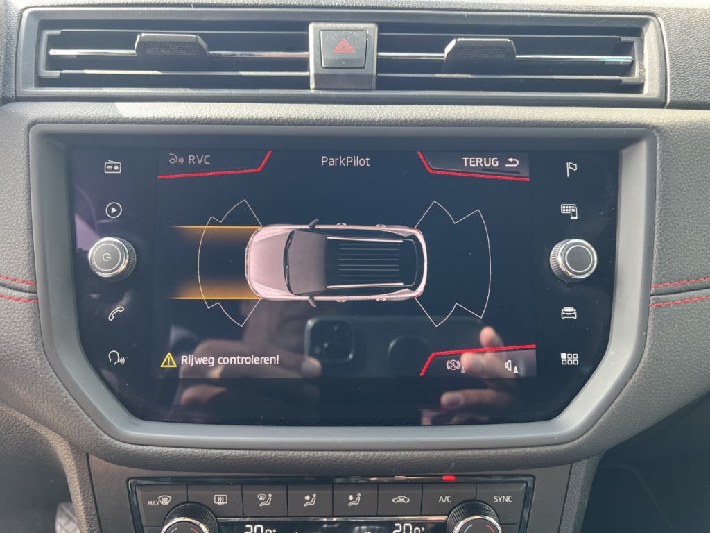 Seat Arona 1.0 tsi 115pk fr business intense , trekhaak