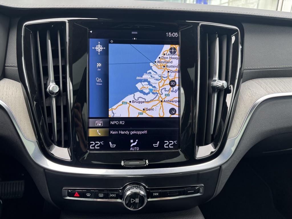 Volvo V60 t6 398pk recharge bright| panodak| adap.cruise| trekhaak| camera