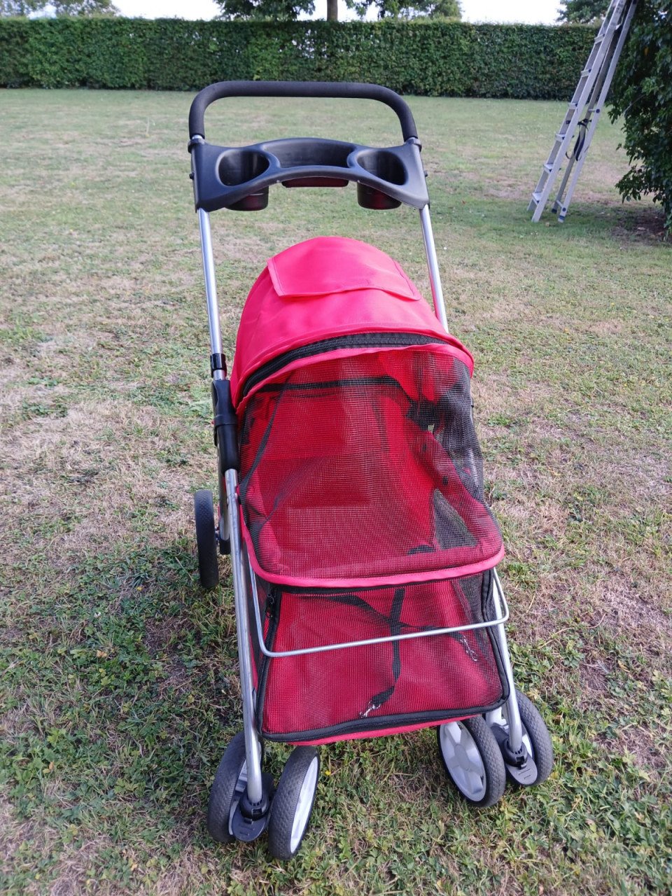 Wandelwagen voor kleine hond