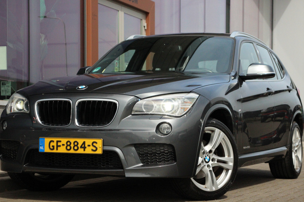 BMW X1 sdrive20i high executive | m-sport | cruise | leder |