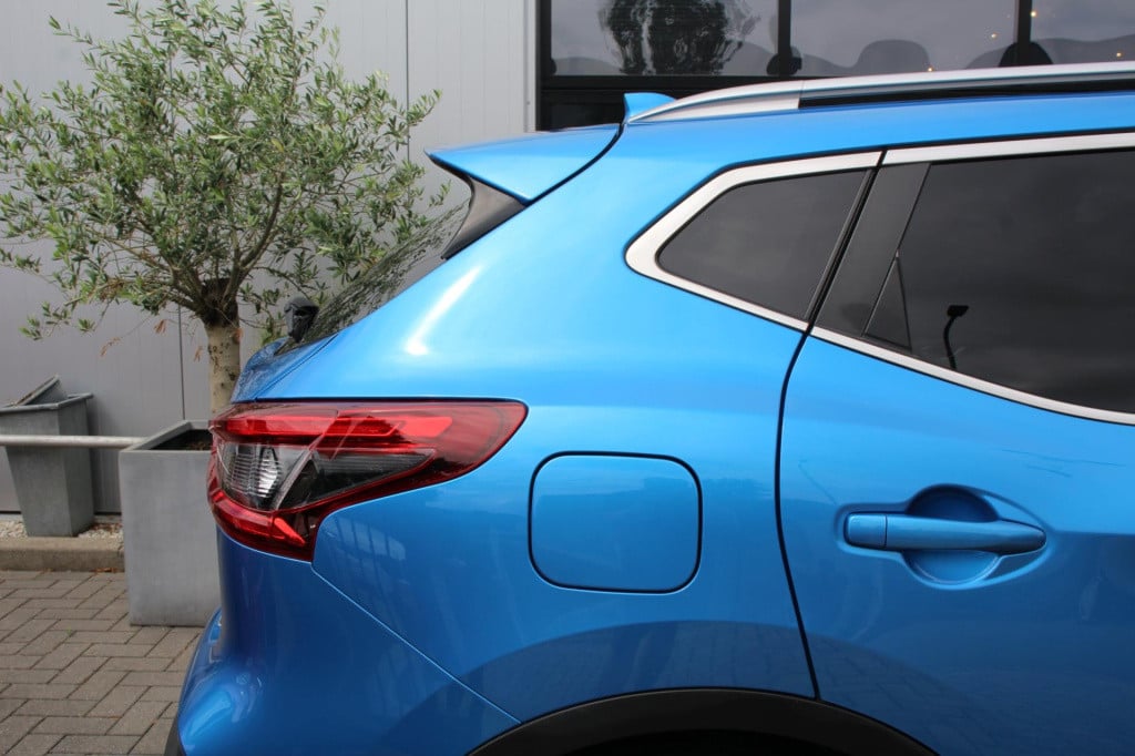 Nissan Qashqai 1.6 tekna + - pano - leder - bose - trekhaak - dab - led - s