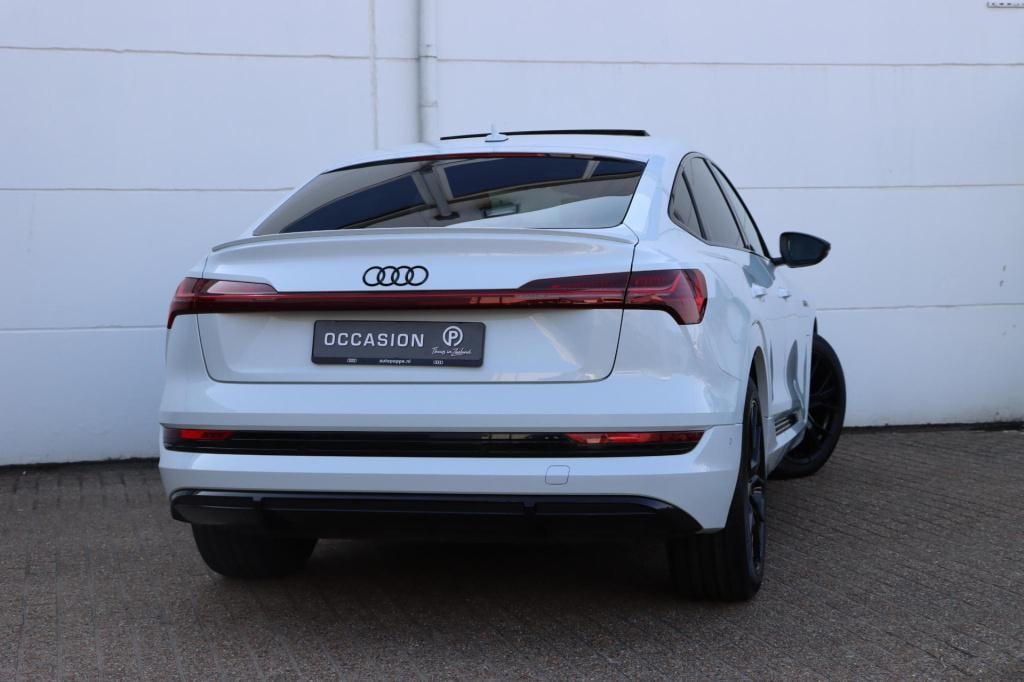 Audi E-tron sportback 55 quattro black edition 95 kwh s-line 408pk