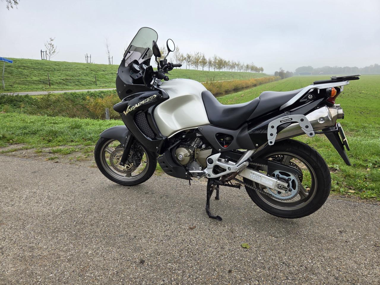 Honda Varadero XL1000V incl kofferset (inruil mogelijk)