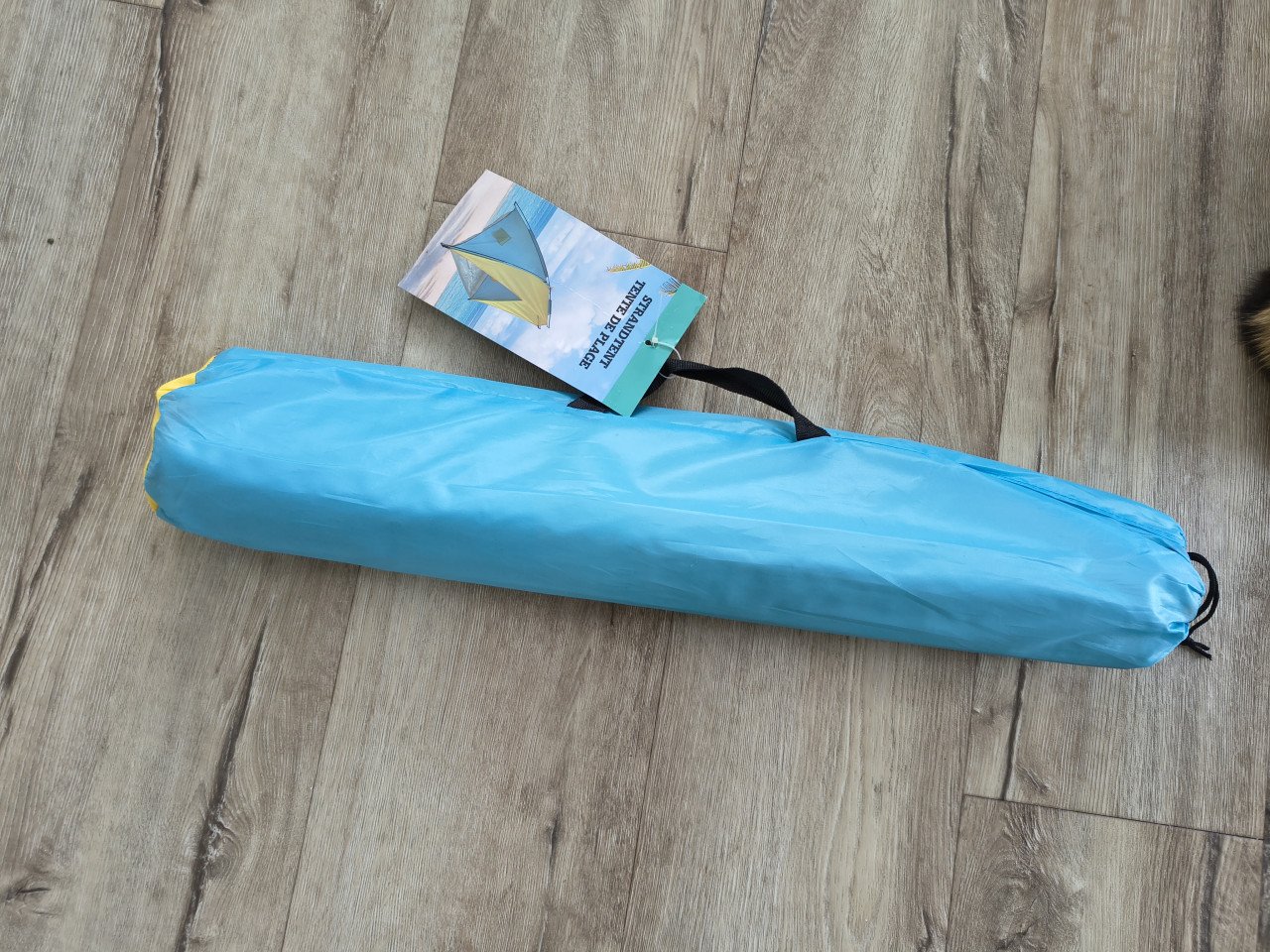 Nieuwe strandtent, windtent, schaduw tent in zak, blauw-geel. NIEUW!