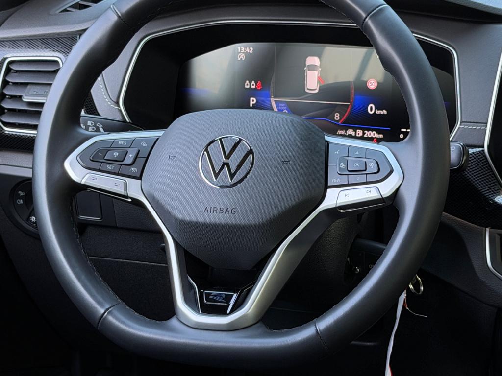 Volkswagen T-cross 1.5 tsi 150pk dsg r-line | black style | trekhaak | iq l