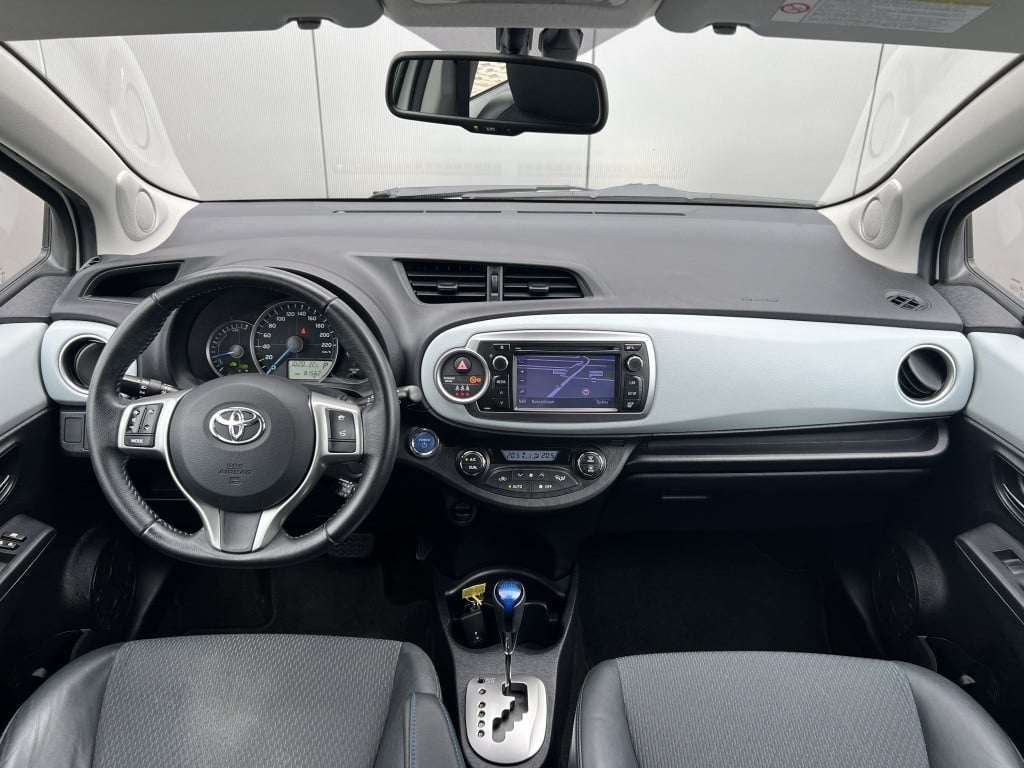 Toyota Yaris 1.5 full hybrid dyn.