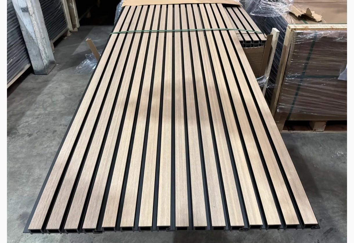 Composiet gevelbekleding oak black 290 cm, 30 panelen