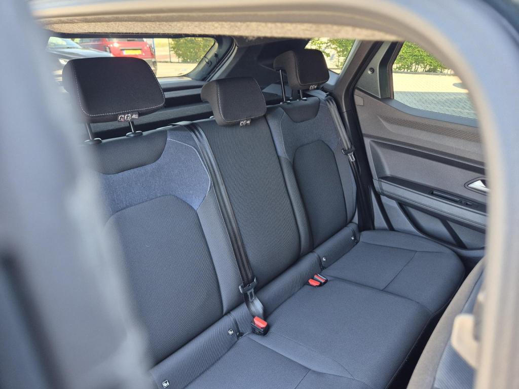 Dacia Duster 1.6 hybrid 140 journey camera, climate control, apple/android 