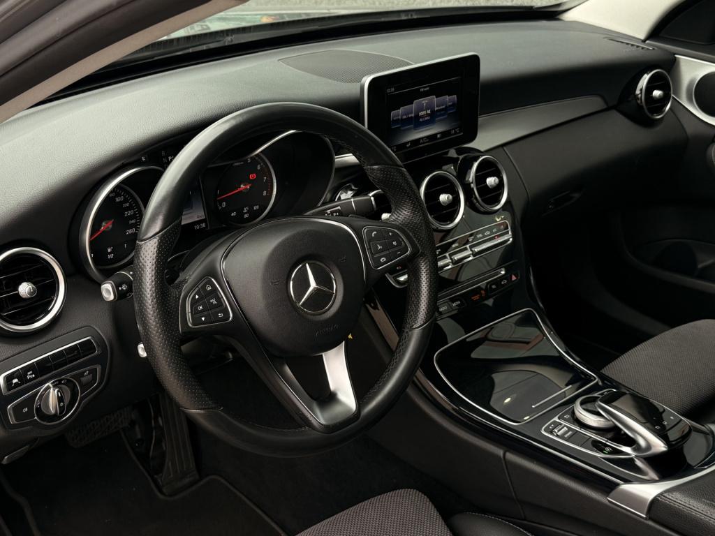 Mercedes-Benz C-Klasse 180 prestige | schuif/kanteldak | trekhaak | stoelve